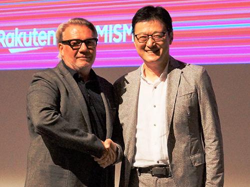 楽天の有馬誠副社長執行役員CRO(写真右）とエイチ・コレクティブのニック・クローリーCEOが映画事業の合併会社設立を発表